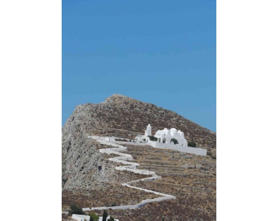 ΠΙΝΑΚΑΣ ΣΕ ΚΑΜΒΑ Εκκλησάκι σε Ξερό Νησί